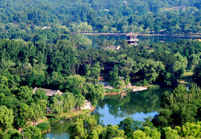 2 Days Summer Resort Tour from Beijing to Chengde