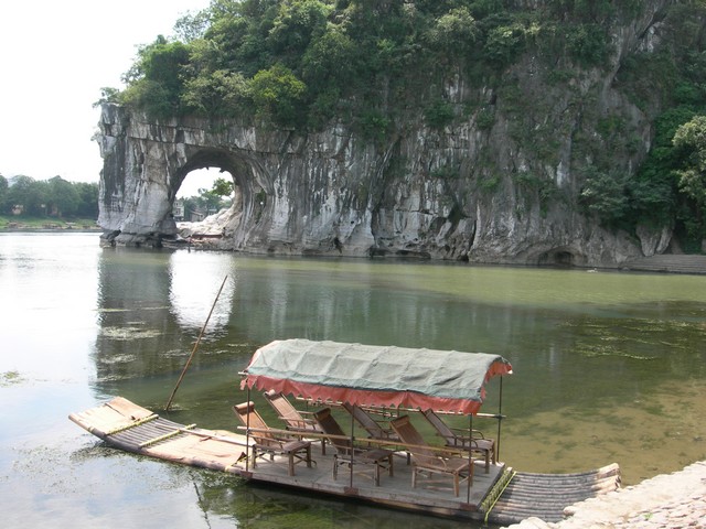 Elephant Trunk Hill Guilin, the Elephant Trunk Hill Park:legend, Moon