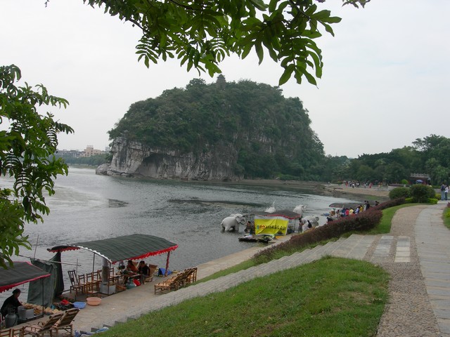 Elephant Trunk Hill Guilin, the Elephant Trunk Hill Park:legend, Moon