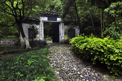China Tours, Guilin Travel Guide, Yanshan Garden of Guilin