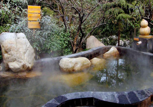 Huaiqng Hot Springs