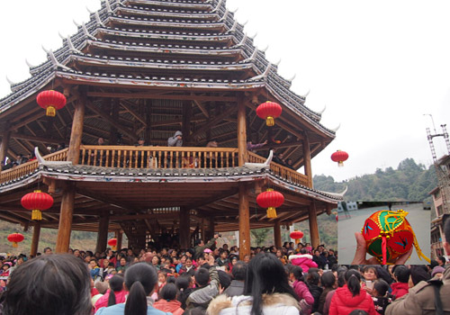 The drum tower and the activity of tossing embroidered balls, Longsheng